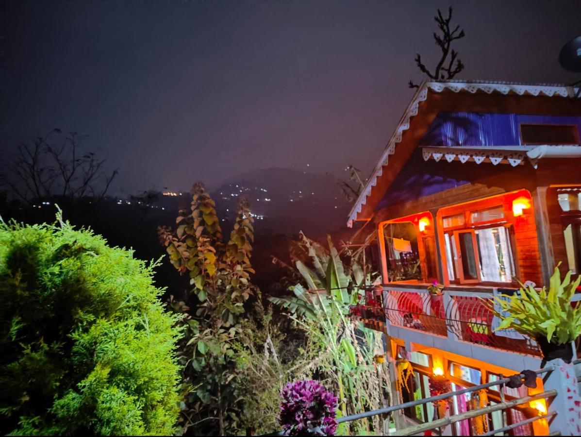 Eviana Homestay Darjeeling  Buitenkant foto